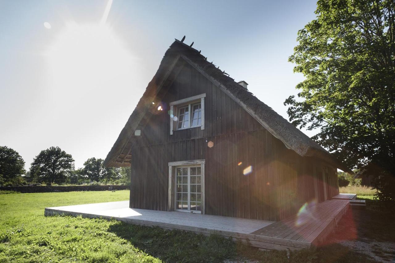 Villa Bumba Liigalaskma Eksteriør billede